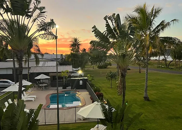 Kinka Palms Motel