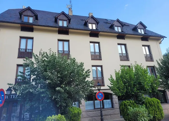Hotel Ribaeta