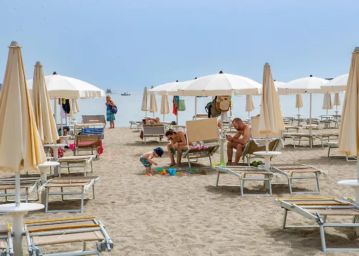 Hotel Caesar Palace Giardini-Naxos