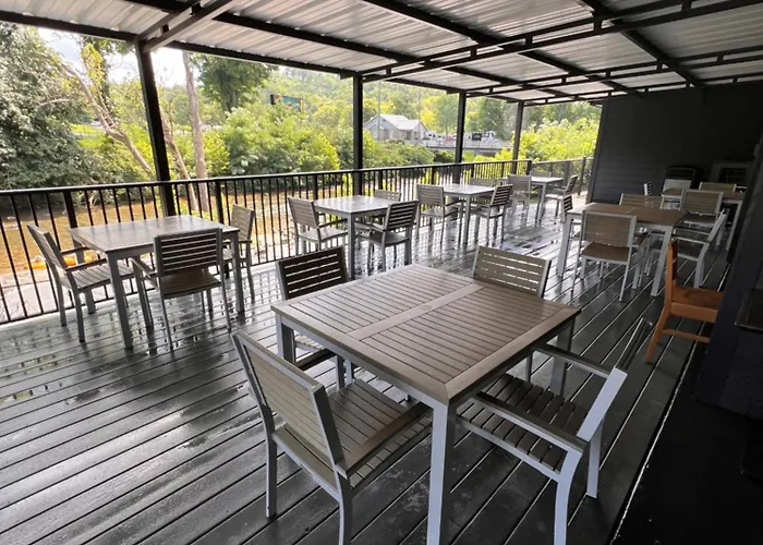 Country Inn & Suites By Radisson, South, Tn