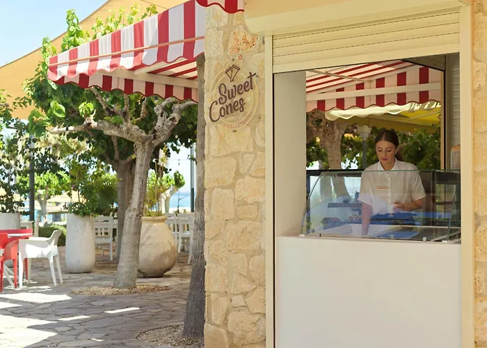 St George Beach Hotel & Spa Resort (Adults Only) Klorakas