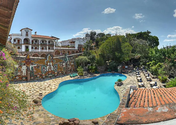 Posada de la Mision, Hotel Museo y Jardin