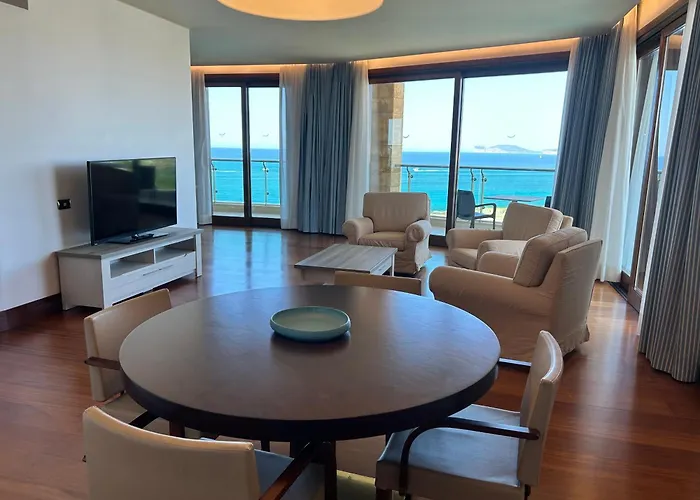Smy Carlos V Wellness & Spa