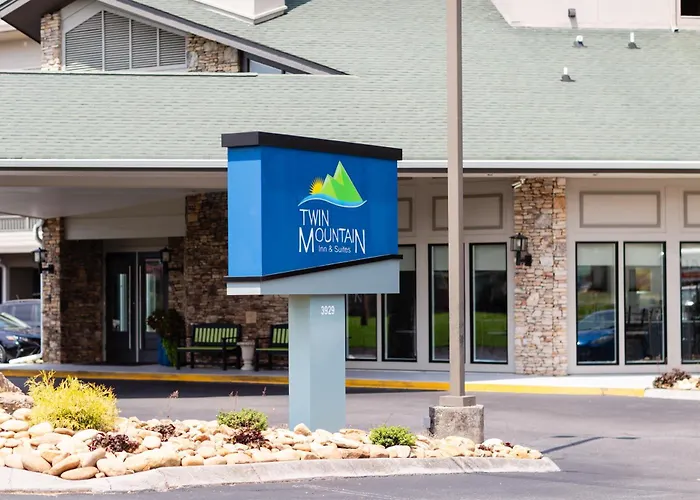 Twin Mountain Inn & Suites