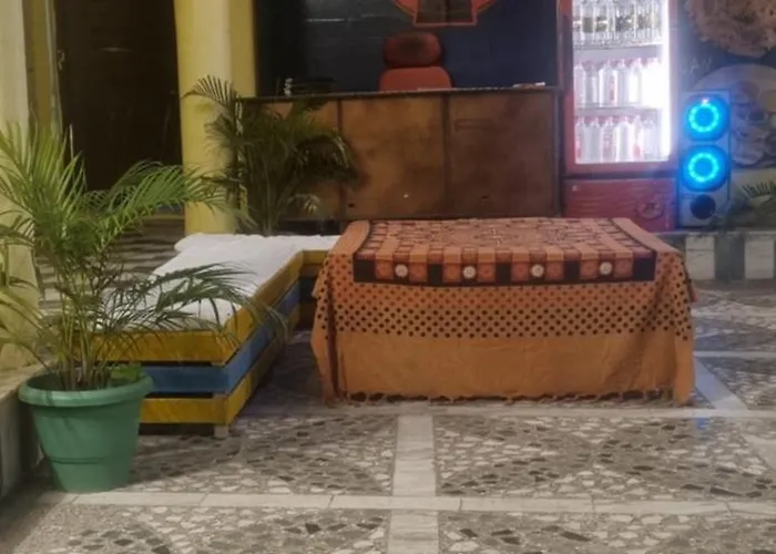 Hotel Oasis