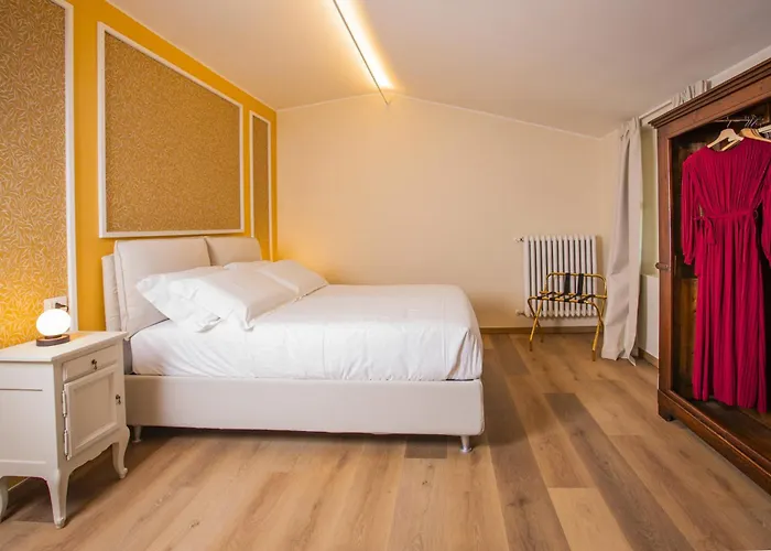Palazzo Ratti Boutique Rooms