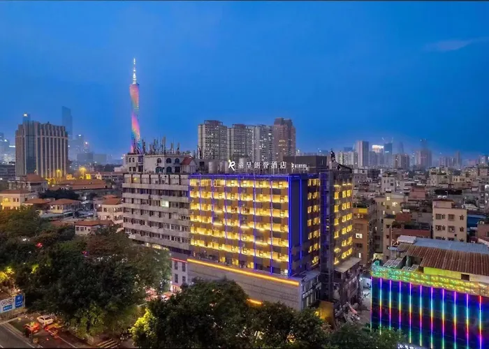 Rezen Langham Honor International Hotel Canton Fair Complex Kecun Metro Station Branch - Free Shuttle Bus To Canton Fair Complex During Canton Fair Period & Free Deliver Service To Guangzhou Balyun International Airport