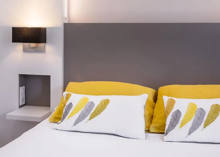 Cit'Hotel Le Cornouaille Hotel