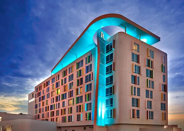 Renaissance Edmonton Airport Hotel