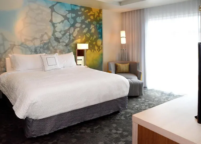 Courtyard By Marriott Youngstown Canfield