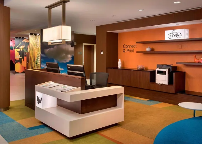 Fairfield Inn & Suites By Marriott Syracuse Carrier Circle
