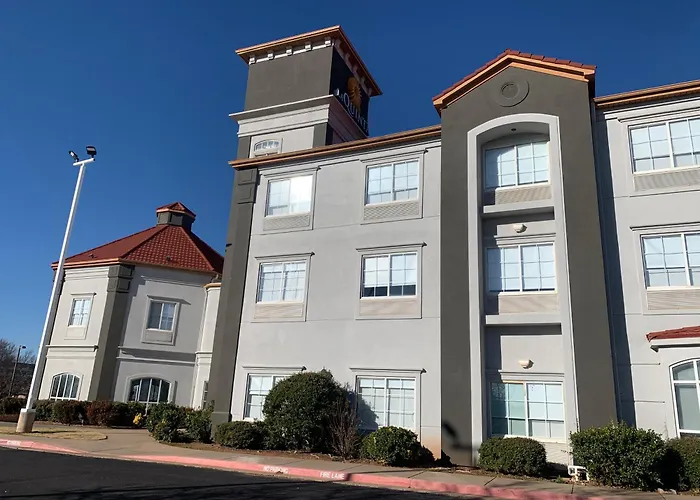 La Quinta By Wyndham Okc North - Quail Springs