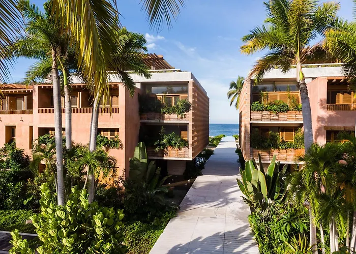 El Careyes Club & Residences