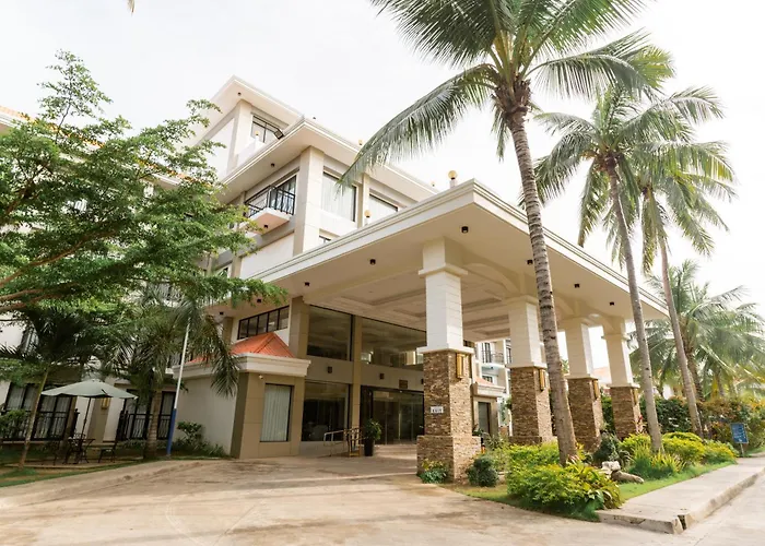 Costa Palawan Resort