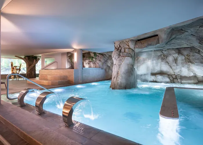Le Riviera - Hôtel Restaurant&Spa - Ex Golden Tulip Aix les bains Aix-les-Bains