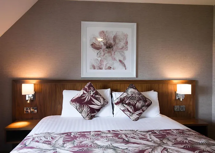 Holyrood Hotel - Leisure Centre & The Spa At Orchids