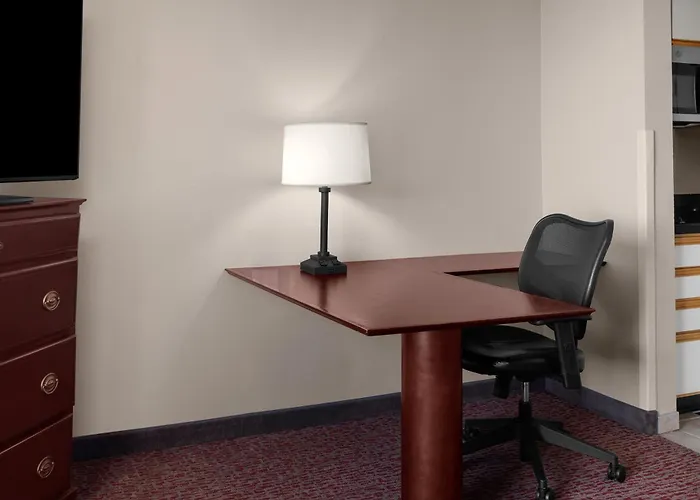 Larkspur Landing Extended Stay Suites
