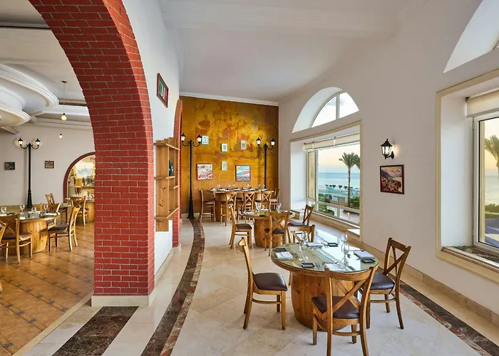 Renaissance Sharm El Sheikh Golden View Beach Resort