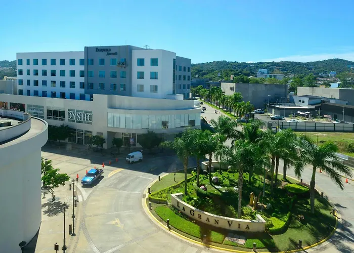 Courtyard By Marriott