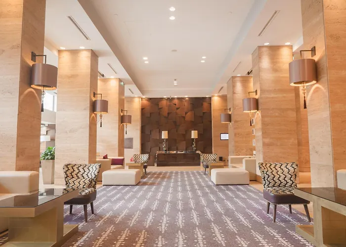 Metropol Palace,
