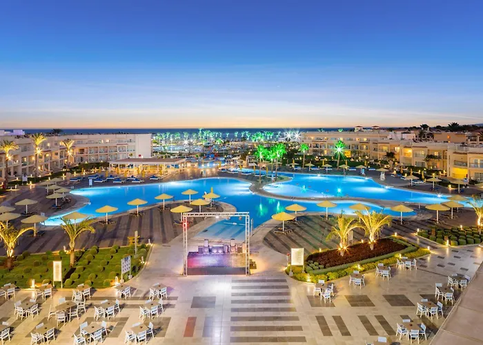 Pickalbatros Royal Moderna Sharm "Aqua Park" Hotel