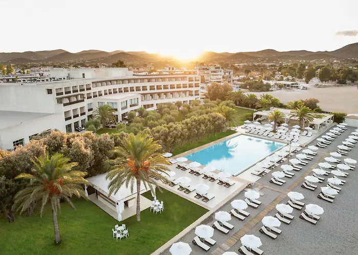 Plaza Resort