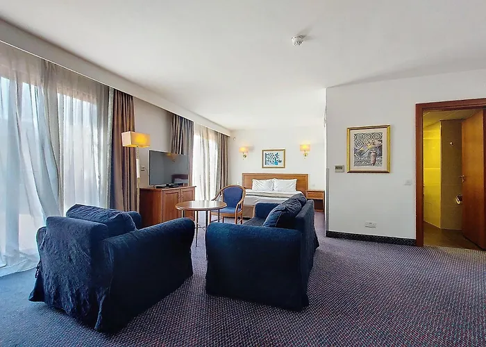 Vivaldi Hotel San Julián