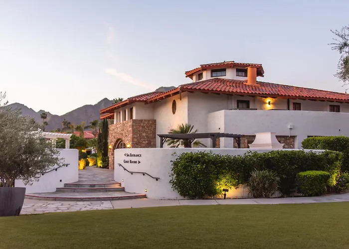 Tommy Bahama Miramonte Resort & Spa