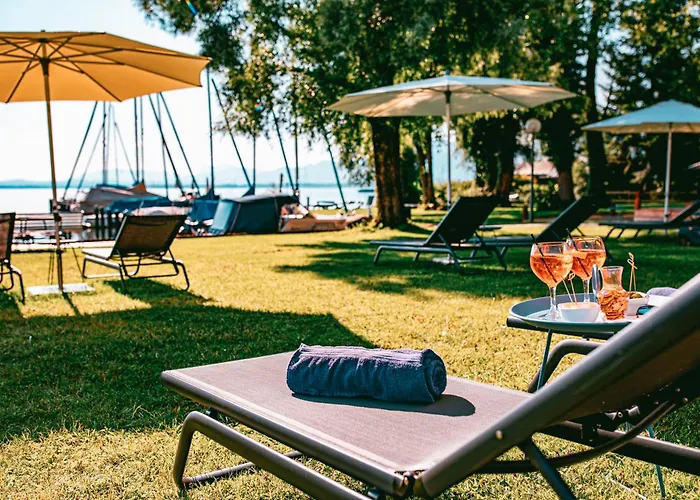 Yachthotel Chiemsee GmbH Prien