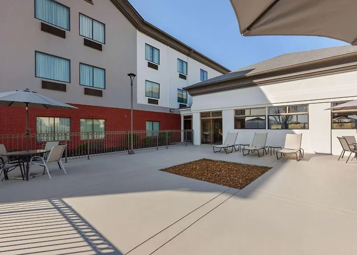La Quinta By Wyndham Loudon