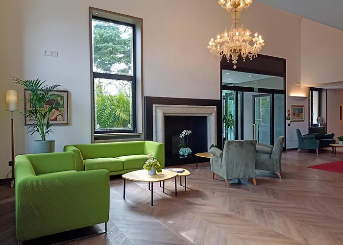 Villa Maria