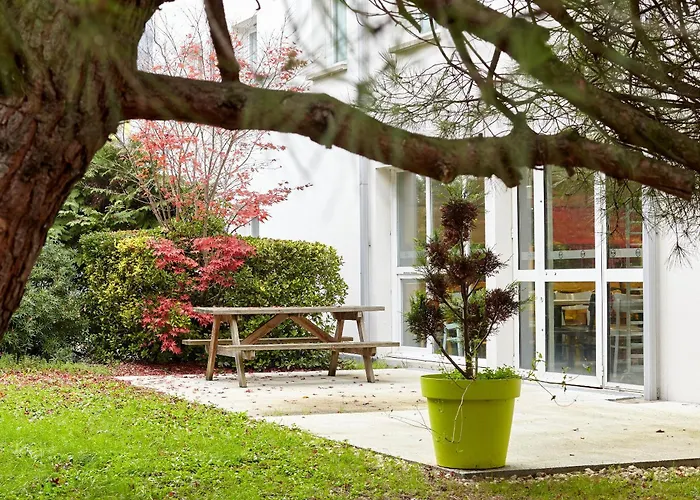 B&B Hôtel EVRY-LISSES (2)