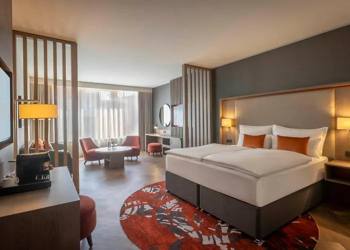 Clayton Hotel Dusseldorf City Centre