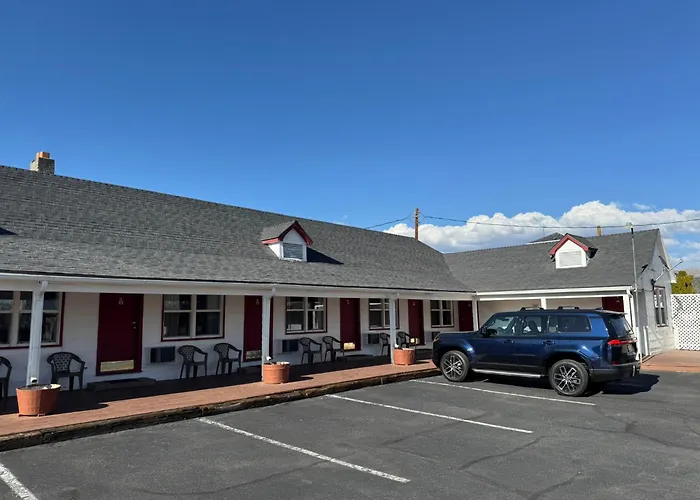 Silver Maple Inn