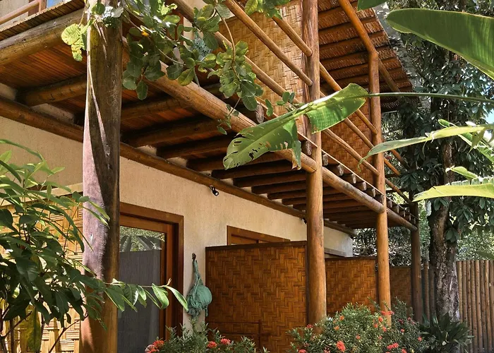 Ravenala Hotel