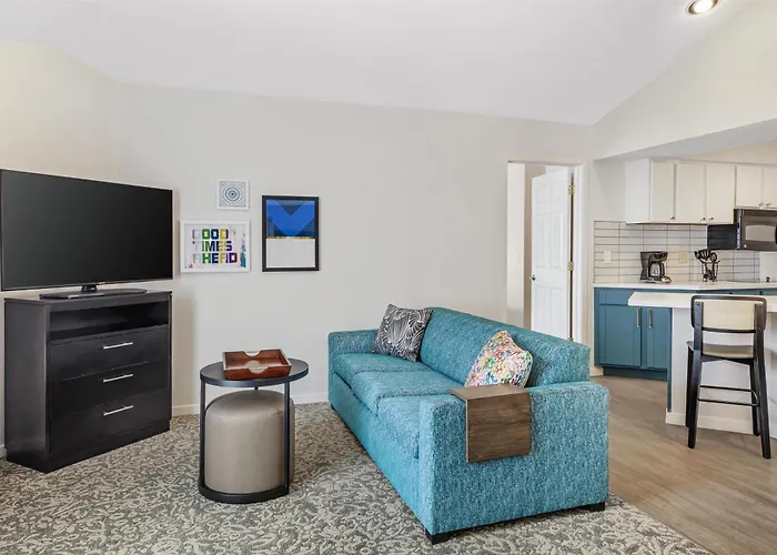 Sonesta Es Suites Chatsworth
