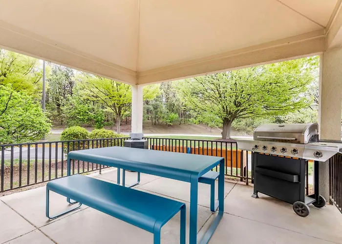 Sonesta Simply Suites Baltimore BWI Airport Linthicum