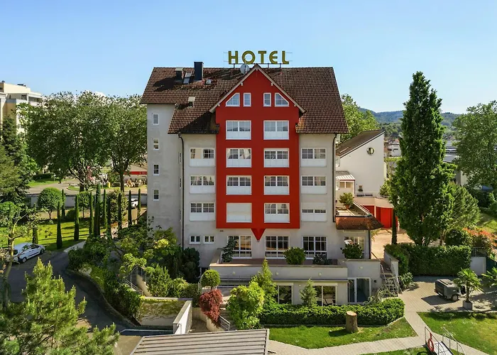 KIRCHERS PARK-HOTEL KAISERSTUHL Garni