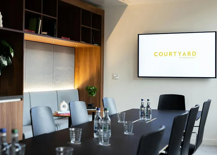 Courtyard By Marriott Glasgow Sec