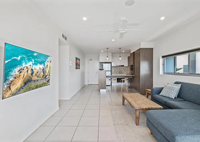 North Shore Oceanside Kawana