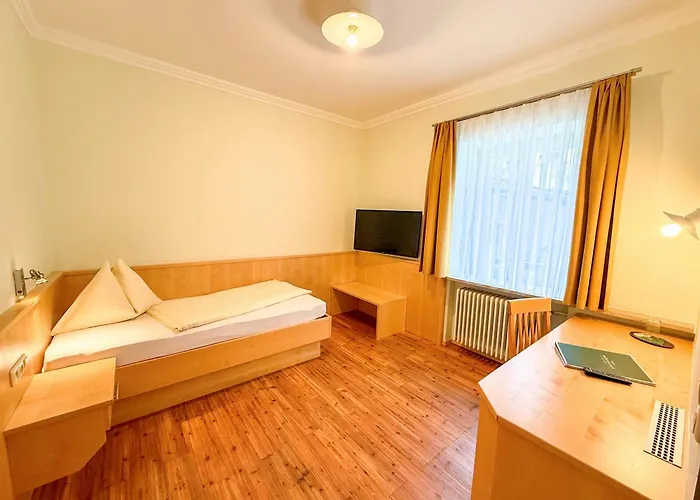 Haus Mühlbacher inklusive kostenfreiem Eintritt in die Alpentherme Bad Hofgastein