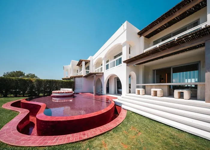 Destino Five Ibiza - 5-Star Grand Luxe Resort