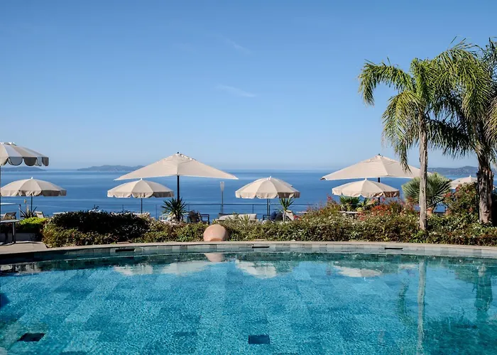 Hôtel La Villa Douce Le Le Rayol-Canadel-sur-Mer
