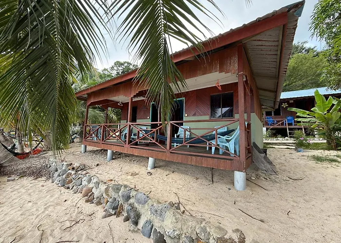Ella'S Place Salang Tioman