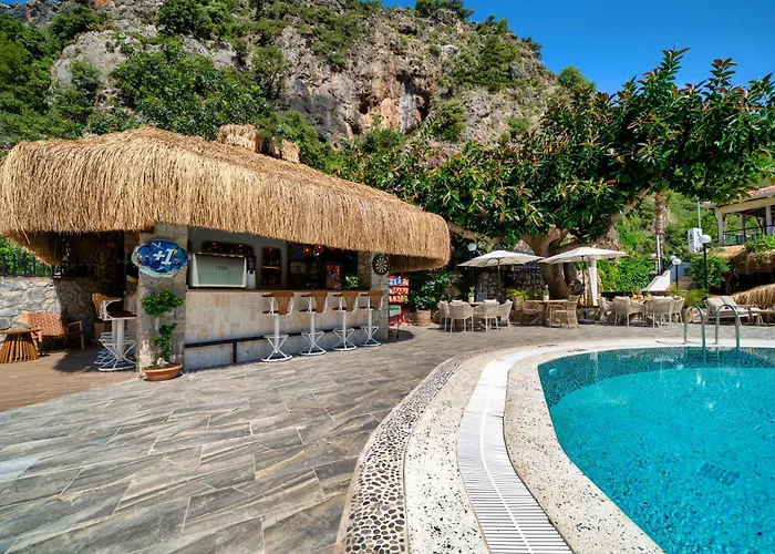 Ata Lagoon Beach Hotel