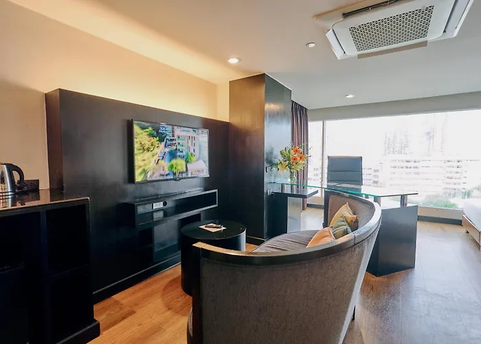 Golden Tulip Mandison Suites Bangkok
