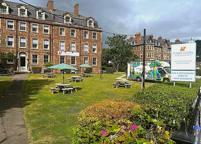Foxes Hotel