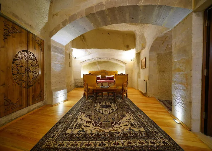 Harman Cave Hotel