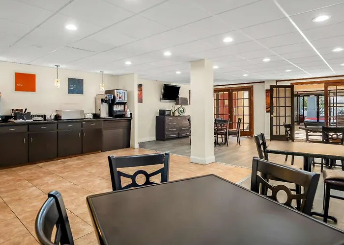 Quality Inn & Suites Lafayette