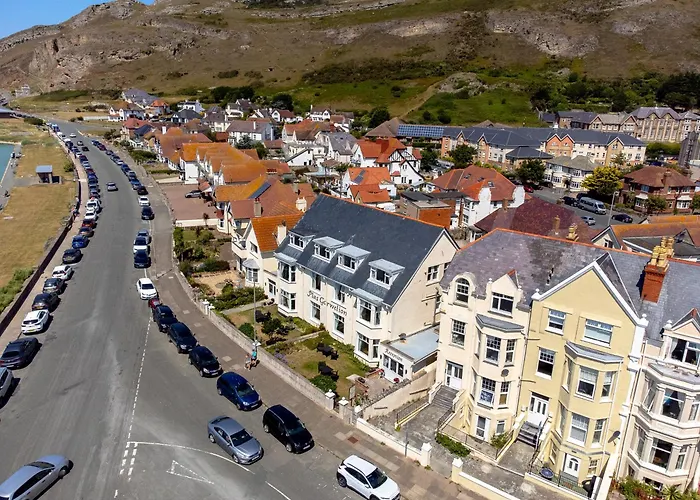 Plas Gorwelion Guest House - Adult Only